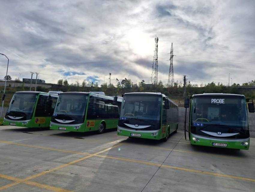 Autobuze electrice pentru transportul cetățenilor din Mioveni în Davidești 3 Sursă foto: FB Primăria Orașului Mioveni.