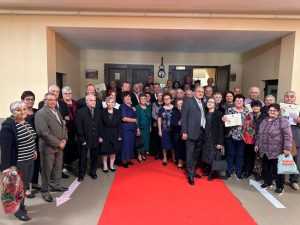 Cristian Gentea: ”93 de cupluri de seniori din Pitești celebrează căsătoria, la 50 sau 60 de ani de viață împreună!” 1 Sursă foto: FB Primăria Municipiului Pitești.