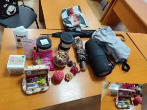 Apelul Poliției Locale din Pitești. Tinerii care își recunosc obiectele sunt așteptați să le revendice! 24 Sursă foto: FB Primăria MUnciipiului Pitești.