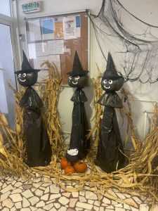 (VIDEO) Spitalul de Pediatrie Pitești decorat pentru prima dată de Halloween 5 ff2dccb6 d4ec 4c66 8502 a024e21f8ab2 - (VIDEO) Spitalul de Pediatrie Pitești decorat pentru prima dată de Halloween