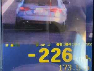 whatsapp image 2024 10 19 at 11 36 39 - Inconștiență la volan! Gonea cu 226 km/h pe A4