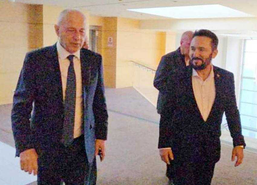 catalin gherzan si mircea geoana Sursă foto: ediția tipărită