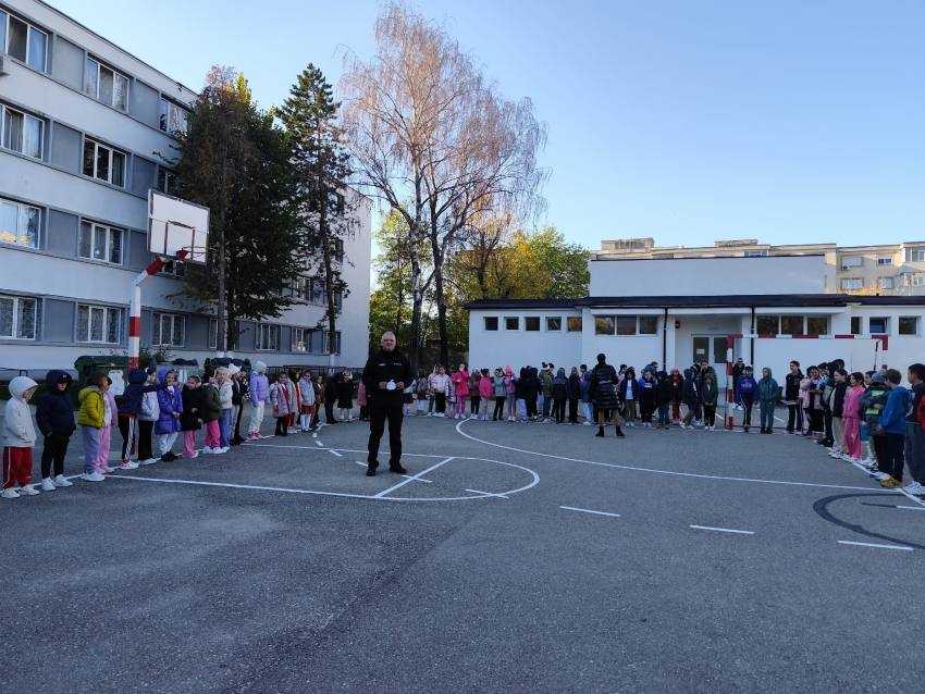 politisti elevi Pitești