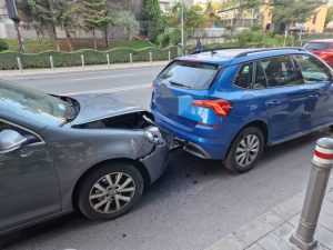 Accident rutier în Pitești! Implicate două autoturisme 1 tamponare accident masini
