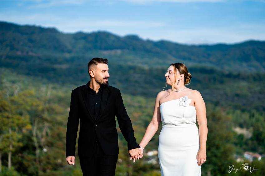 Fosta primăriță din Corbi și-a pus pirostriile 3 Anca Baciu nunta - Fosta primăriță din Corbi și-a pus pirostriile