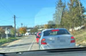 Accident la Poiana Lacului, lângă secția de poliție 1 df64aef4 bea0 40c1 a251 125c7ea3bd8f - Accident la Poiana Lacului, lângă secția de poliție