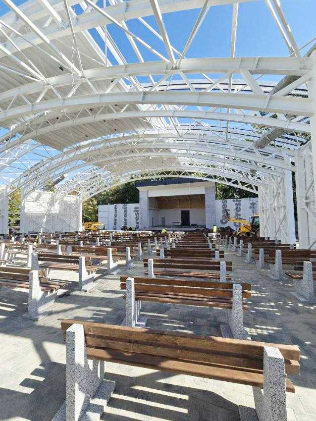 Se inaugurează Teatrul de Vară din Parcul Ștrand 1 Teatrul de vara Strand - Se inaugurează Teatrul de Vară din Parcul Ștrand
