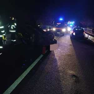 3b71f8e2 5ff7 4fe9 9179 8437e5d93df5 - Weekend plin de accidente! Persoane rănite și mașini distruse