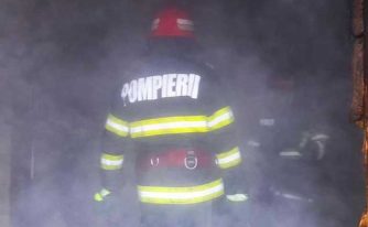pompieri incendiu