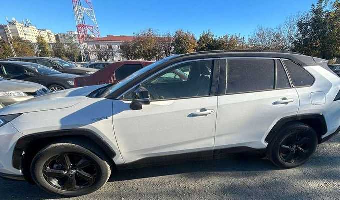 1730882334296-19903-S4