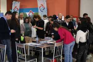 1da7c99f 3839 47d0 8a27 be210805c449 - Polițiștii argeșeni, alături de tineri! Zi plină de activități preventive