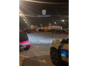 Drifturi într-o parcare de pe autostrada A0! Zeci de amenzi date de polițiști 3 1731146232big 4 - Drifturi într-o parcare de pe autostrada A0! Zeci de amenzi date de polițiști