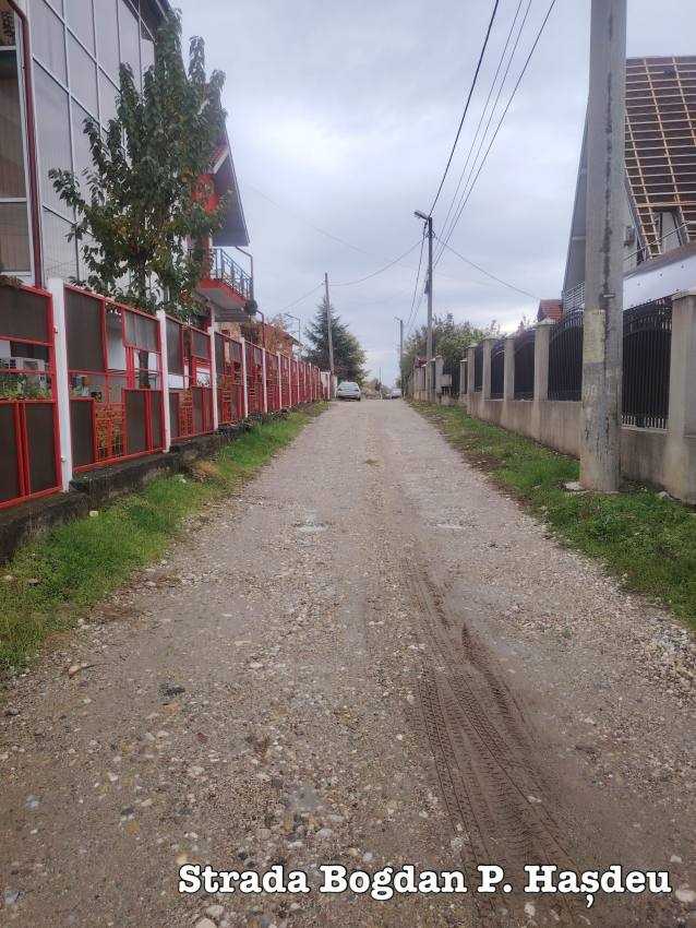 WhatsApp Image 2024 11 15 at 10.00.02 1 - La Pitești! Alte două străzi de pământ intră în proces de modernizare