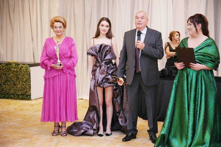 BALUL ANCHETA 2024 – 21 de ani de presă quality 6 Productie - BALUL ANCHETA 2024 – 21 de ani de presă quality