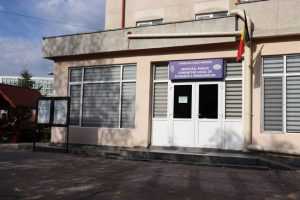Mioveni: Program extins la Evidența Populației în weekendul alegerilor! 1 Sursă foto: FB Primăria Orașului Mioveni.