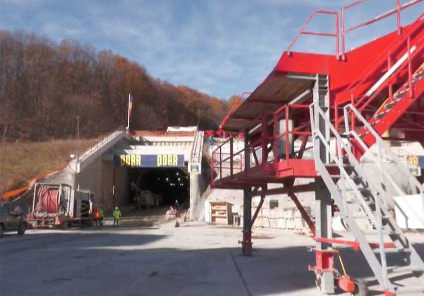 tunel. tigveni c de arges autostrada sibiu pitesti Sursă foto: screenshot FB CNAIR