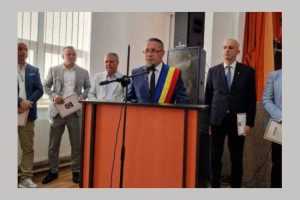 Dan Stroe, la depunerea unui nou jurământ: „Promit să fiu primarul de care aveți nevoie!” 29 Dan Stroe Bradu