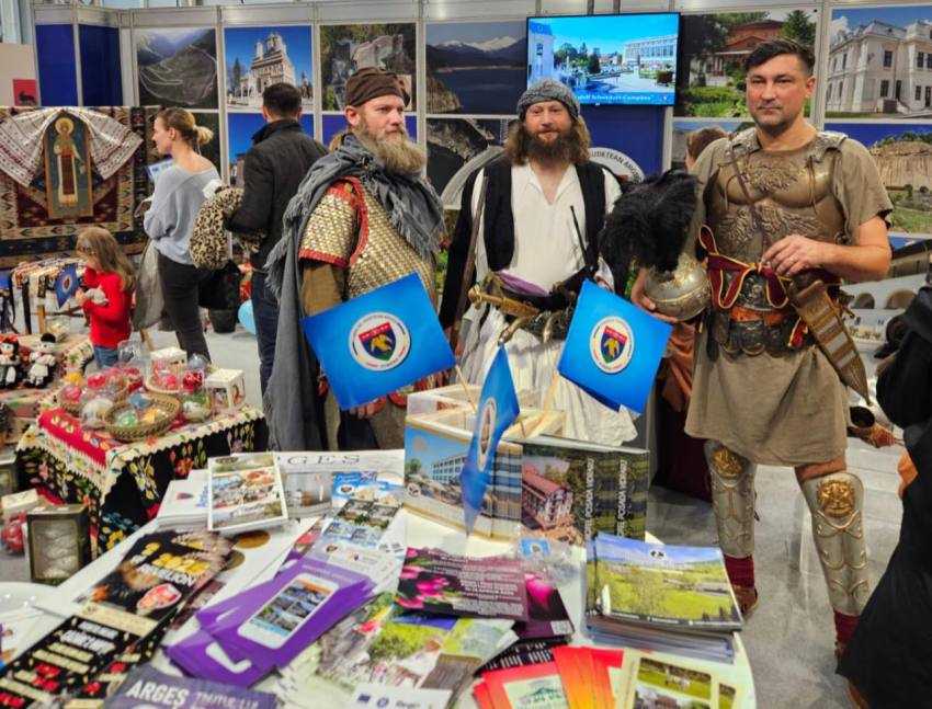 targ turism 2 Sursă foto: CJ Arges.