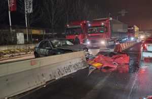 Impact violent pe Autostrada A1 22 16caf667 fe1e 46e8 8b7c 1c2a0d1bd40e 1 - Impact violent pe Autostrada A1