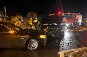 Accident la Podul Viilor! Impact violent între două mașini 1 274c4a7b 8998 4cfe 9b0d 24a1245ccbd9 - Accident la Podul Viilor! Impact violent între două mașini