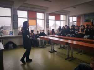 Activități preventive desfășurate de polițiști în școlile din Argeș 14 ef8098e0 5665 4ba2 a361 c504c4a4388e - Activități preventive desfășurate de polițiști în școlile din Argeș