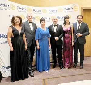 Balul Rotary Club Pitești – un eveniment memorabil pentru o cauză care va schimba vieți 2 Bal Rotary2 - Balul Rotary Club Pitești – un eveniment memorabil pentru o cauză care va schimba vieți