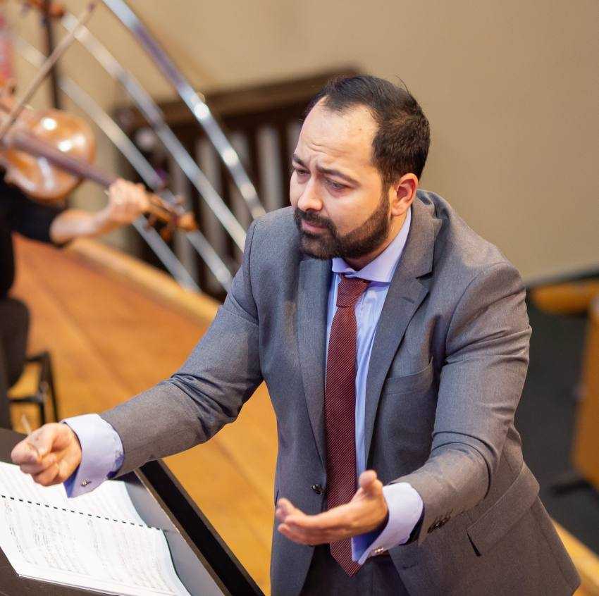 Concertul de Crăciun de la Filarmonica Pitești, sold out 1 470201336 1268814404688497 6864440645187612963 n - Concertul de Crăciun de la Filarmonica Pitești, sold out