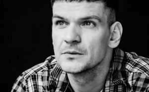 NDQwJmhhc2g9YTYyNTIyYWUwMDkwYThiMWQwNjYxMjk2ZWVkMWZlMzE.thumb - Tudor Chirilă, amenințat cu moartea! „Să te rogi la Dumnezeu să nu te întâlnești cu mine”