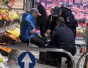 Jandarmii argeșeni au ajutat un bărbat care a căzut și și-a rupt proteza de la picior 1 470230039 923846636516229 5957354746940159658 n - Jandarmii argeșeni au ajutat un bărbat care a căzut și și-a rupt proteza de la picior