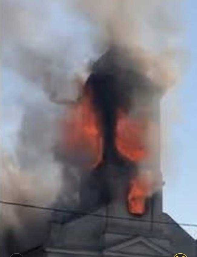 (Video) Argeș. Incendiu la o biserică din Albota, chiar în ziua de Crăciun 3 WhatsApp Image 2024 12 25 at 10.55.58 - (Video) Argeș. Incendiu la o biserică din Albota, chiar în ziua de Crăciun