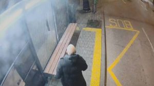 (Video) Act de vandalism în Pitești. Autorul a fost identificat! 10 141 1 - (Video) Act de vandalism în Pitești. Autorul a fost identificat!