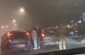 Accident în Pitești! Trei mașini implicate 15 f859d945 08fc 43c8 8061 f7d39b9d25d4 - Accident în Pitești! Trei mașini implicate
