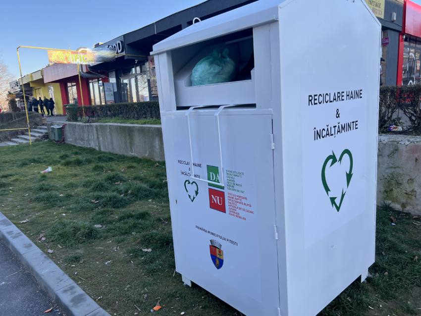 reciclat haine si incaltaminte razboieni Sursă foto: anchetaonline.ro AV