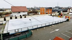 Patinoarul din Bradu rămâne deschis până duminică, 12 ianuarie 24 patinoar Bradu