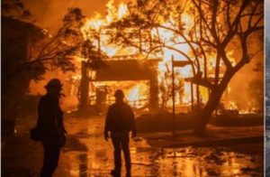 incendiile din los angeles provoaca scene apocaliptice cel putin 5 morti aproximativ 130 000 de persoane trebuie sa evacueze zona 945076 - Clădirea Consulatului General al României la Los Angeles, evacuată din cauza incendiilor