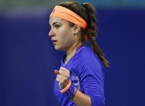 Gabriela Ruse, în turul doi la Australian Open! A învins-o pe Irina Begu 1 elena gabriela ruse fb fr tenis - Gabriela Ruse, în turul doi la Australian Open! A învins-o pe Irina Begu