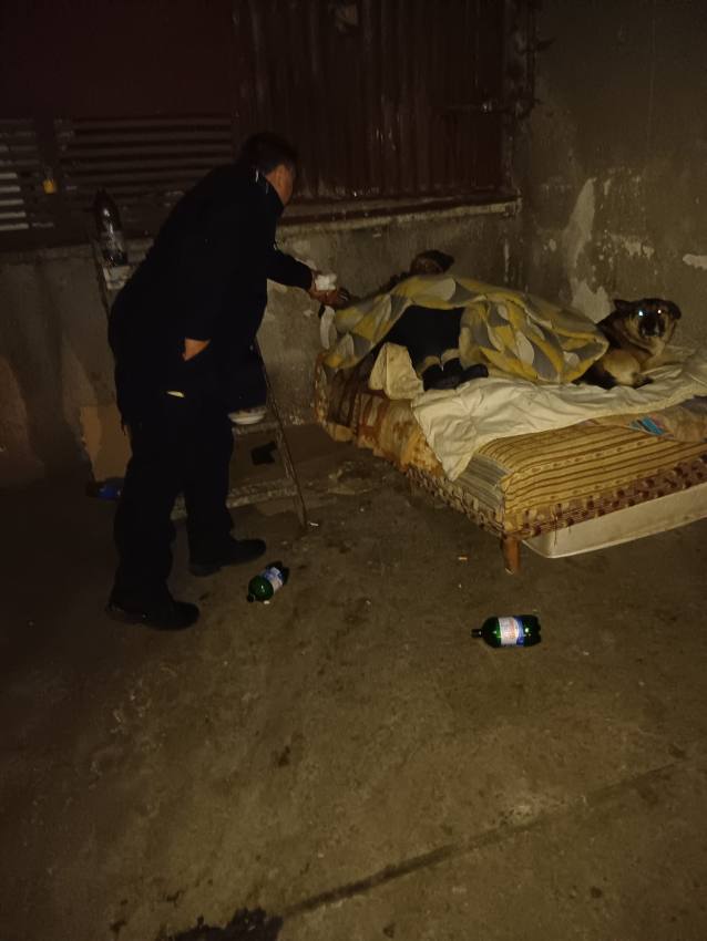 politisti locali Pitești ajuta