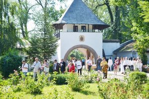 muzeul golesti - Salariații Muzeului Golești nu văd nici anul acesta sporul pentru condiții vătămătoare