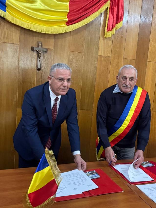 AZI. S-a semnat acordul de colaborare între Topoloveni și orașul Grombalia din Tunisia 1 la Topoloveni