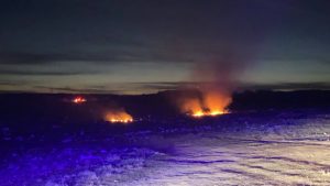 (Video) Pitești. Incendiu izbucnit pe un câmp din zona „Turcești” 22 WhatsApp Image 2025 01 27 at 18.34.07 - (Video) Pitești. Incendiu izbucnit pe un câmp din zona „Turcești”