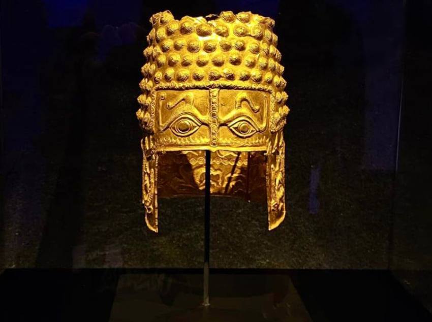 coiful de la cotofenesti Sursă foto: FB Muzeul Național de Istorie a Romaniei.