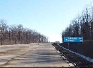Cristian Pistol: ”UMB s-a întors la lucru pe ultimii km ai Drumului Expres Craiova - Pitești (DEx12)!” 4 Sursă foto: screenshot FB Cristian Pistol.