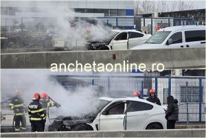 Panică pe șosea! O mașină a luat foc la ieșirea din Pitești 1 cats - Panică pe șosea! O mașină a luat foc la ieșirea din Pitești