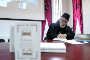 Calinic Argeșeanul: 10 principii de bază în alimentația zilnică! 3 Sursă foto: FB Arhiepiscopia Argeșului și Muscelului.