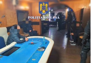 Descinderi în Pitești! Contrabandă cu bijuterii și jocuri de noroc ilegale într-un fost local 22 cats - Descinderi în Pitești! Contrabandă cu bijuterii și jocuri de noroc ilegale într-un fost local
