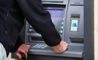 furt-bancomat ATM