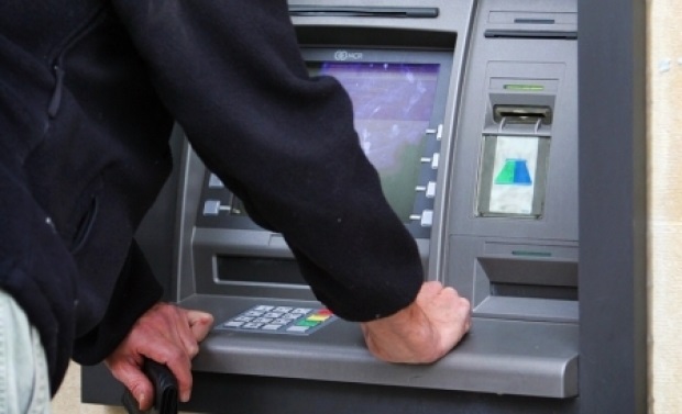 furt-bancomat ATM