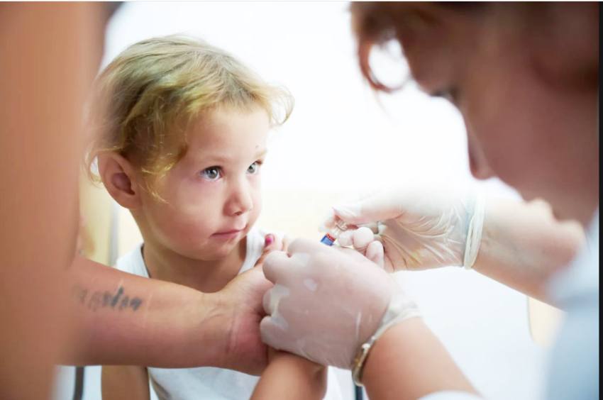 vaccinare - Verificați vaccinurile copiilor: revine o boală gravă ce părea eradicată!