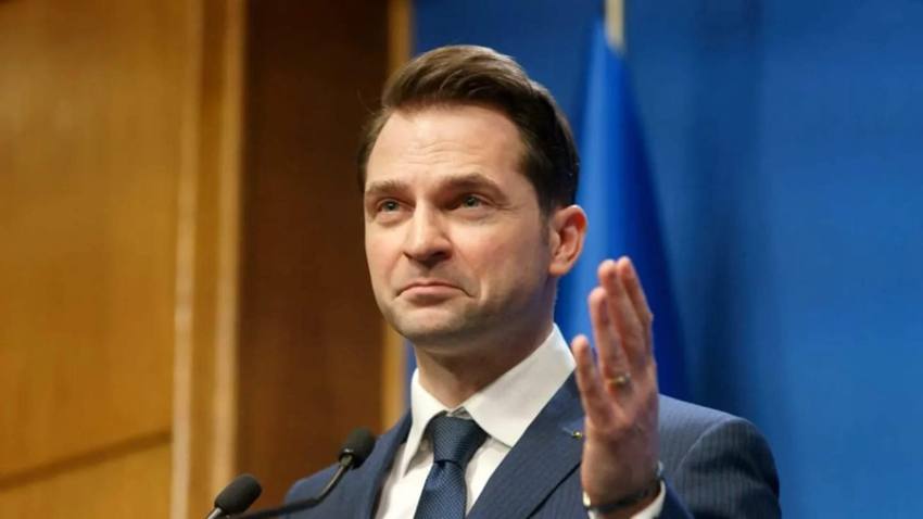 Sebastian Burduja