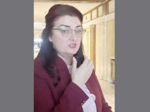 Se pregătește și Mariana Vârgă să iasă din SOS-ul lui Șoșoacă? 17 Sursă foto: ediția tipărită.